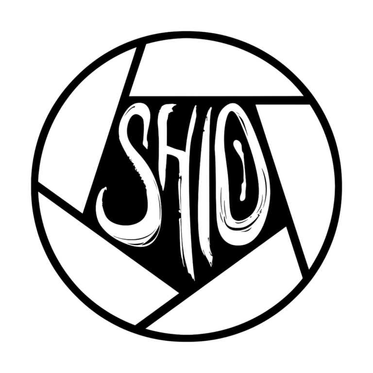 Shio-Photography-quadratisch-weißer-Hintergrund